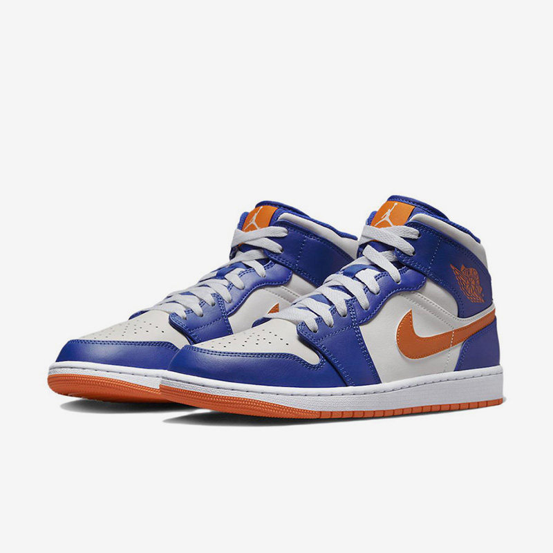Nike/耐克官方正品男女同款防滑耐磨中帮复古篮球鞋FD1029-400