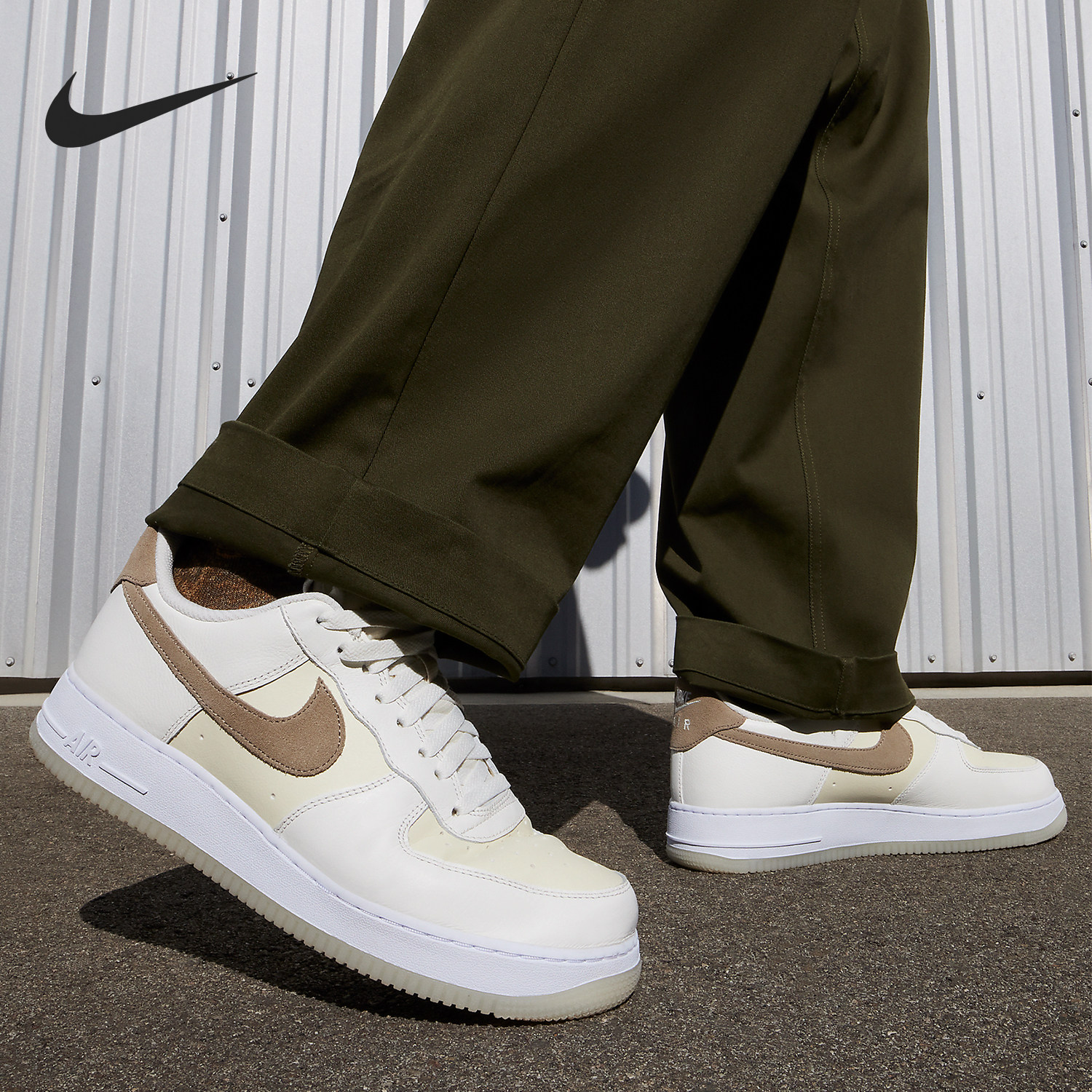 Nike/耐克官方正品Air Force 1男士时尚休闲低帮板鞋FN5832-101