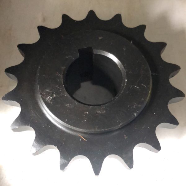 潍柴雷沃RG50 60 水稻收割机配件跨区原厂摆环传动轴内18齿链轮