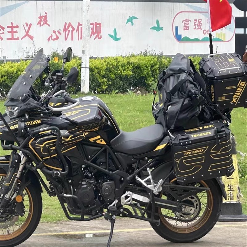 适用于摩托车三箱贴画552X/502X 702贴纸三箱贴纸尾箱贴画