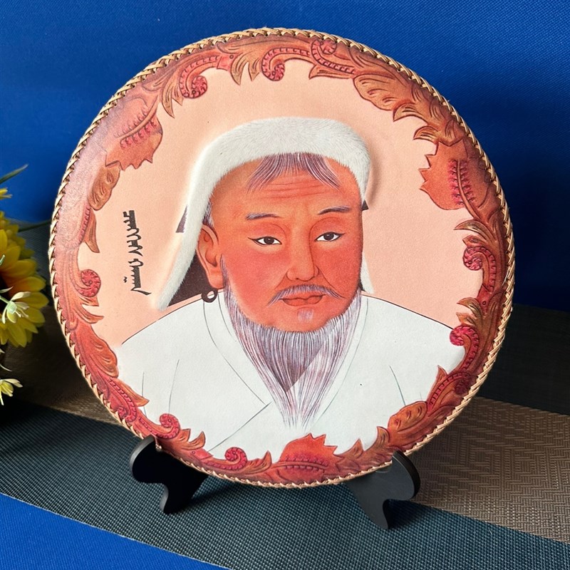 内蒙古特色工艺品圆形摆台皮画桌面摆件蒙古包民族元素装饰礼品画图片