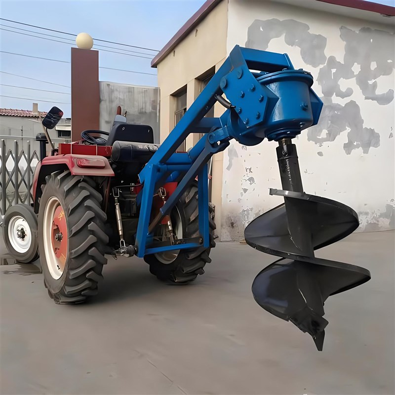 大型四轮拖拉机带钻坑机 螺旋式植树造林刨坑机