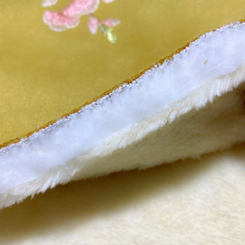 重工绣花麂皮绒复合厚布料清新简约秋冬梅花柔软呢子大衣汉服面料