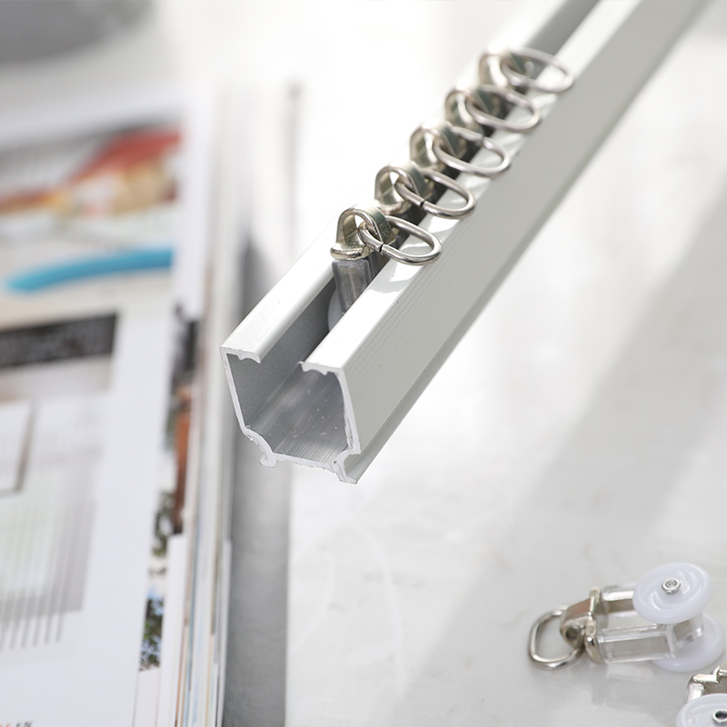 浙家布艺:定制加厚铝合金顶装窗帘轨道滑轨飘窗内窗阳子