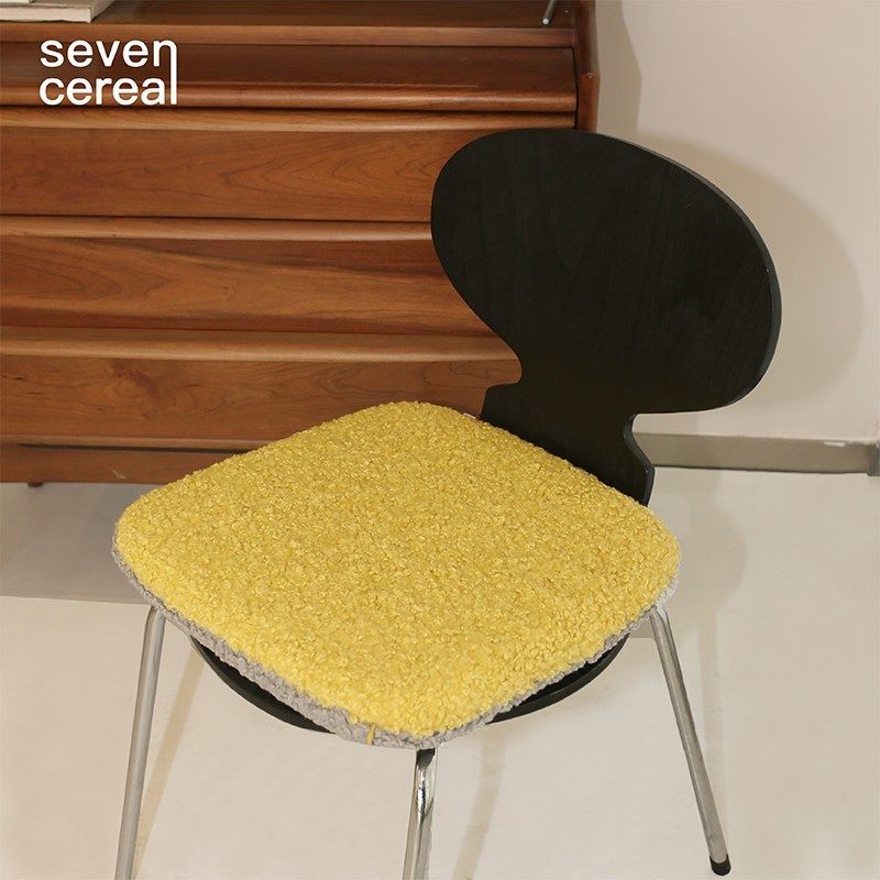 七谷创意坐垫羊羔绒面爱in风椅子屁垫地上垫子办公室久坐,居家布艺,椅垫,淘宝优惠券,粉丝福利购,淘宝优惠卷