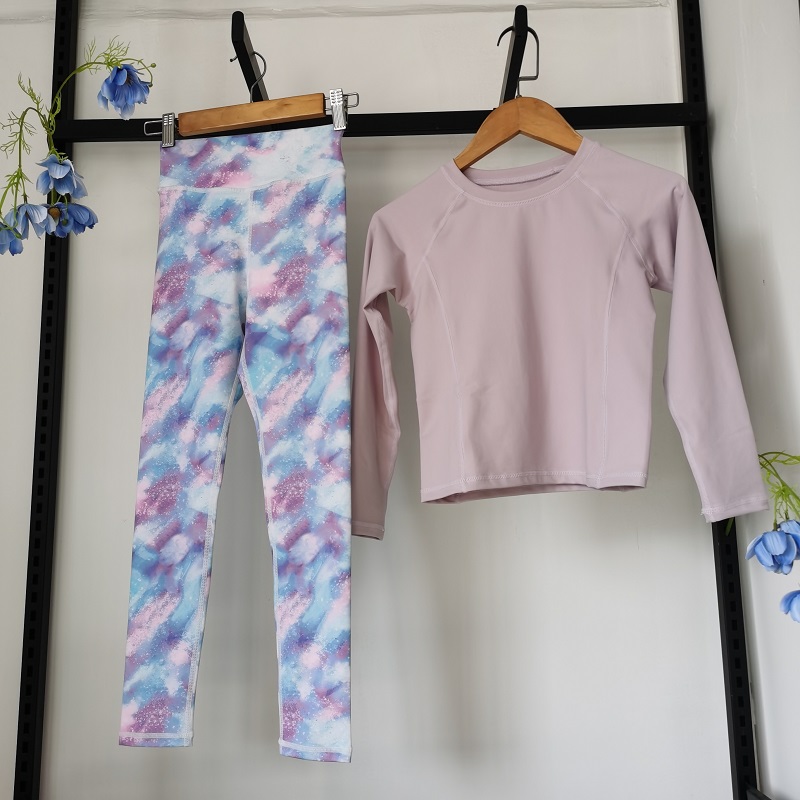 秋冬新款长袖大j中小女孩儿童瑜伽服健身衣套装舒服的运动户外跑