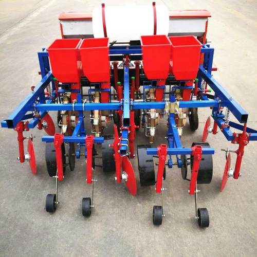 花生铺膜播种机膜上花生精播机两四行免抠膜点播器起垄喷药施肥机