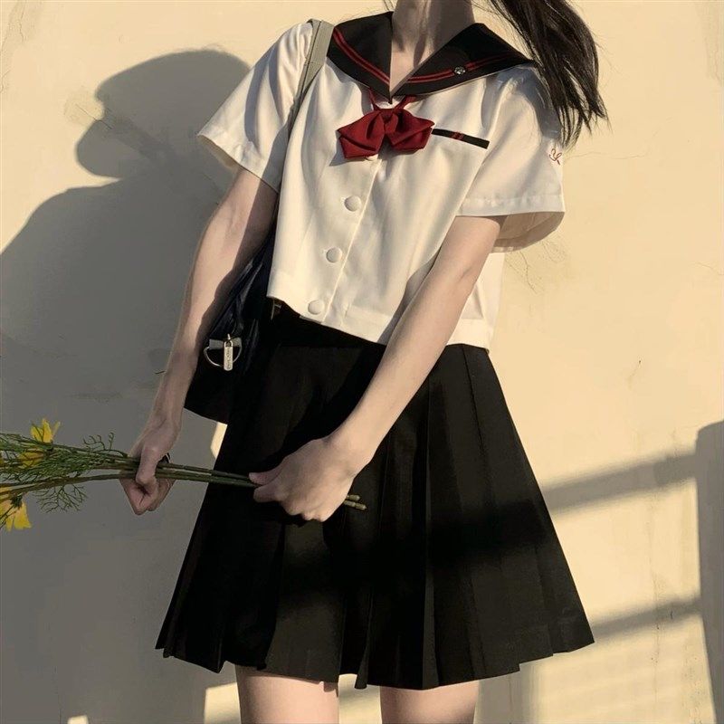 春日部【夜樱】红二本断线徽章黑领白身中间/夏服jk制服水手服