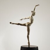 铸铜人物雕塑制作玻璃钢跳舞女孩雕像展馆美术馆艺术品落地摆件