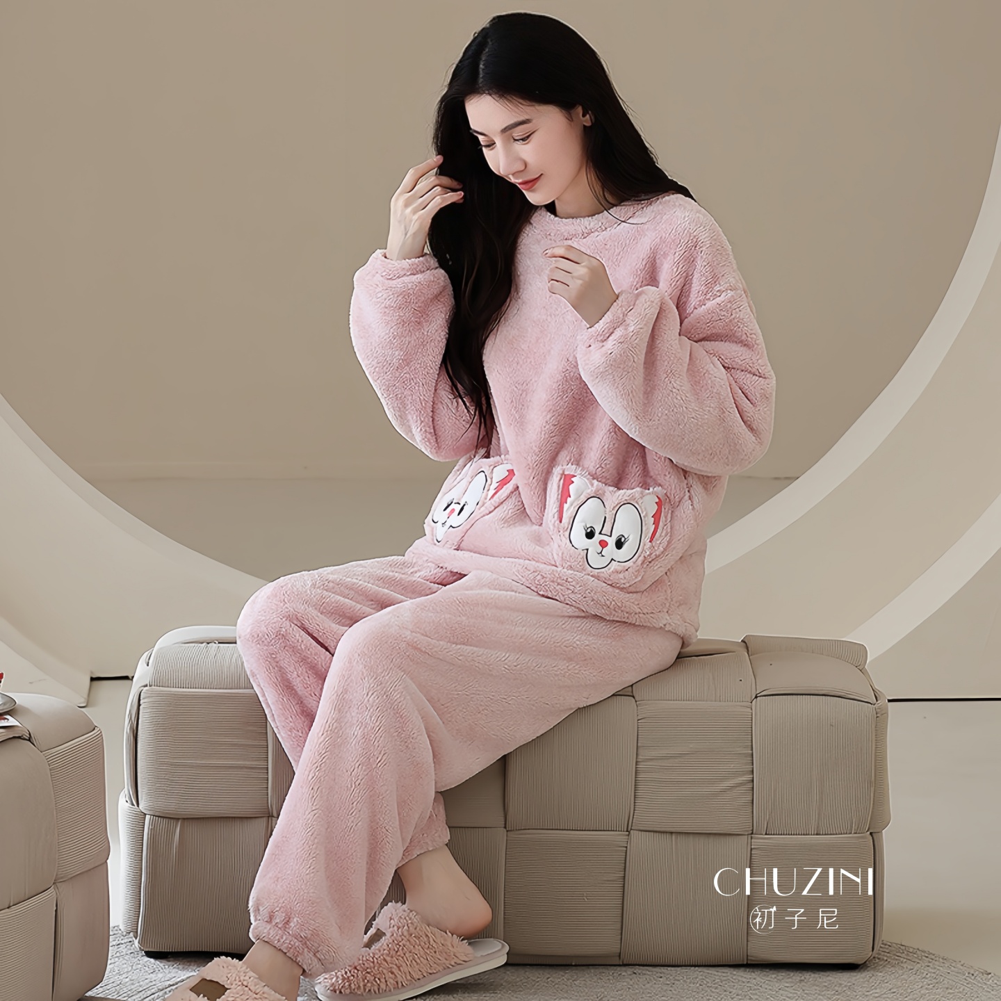 法兰绒睡衣女秋冬加绒加厚可外穿