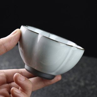 凝香阁 功夫茶单杯大 铁胎官窑月白梅花杯 简约家用陶瓷品茗杯中式