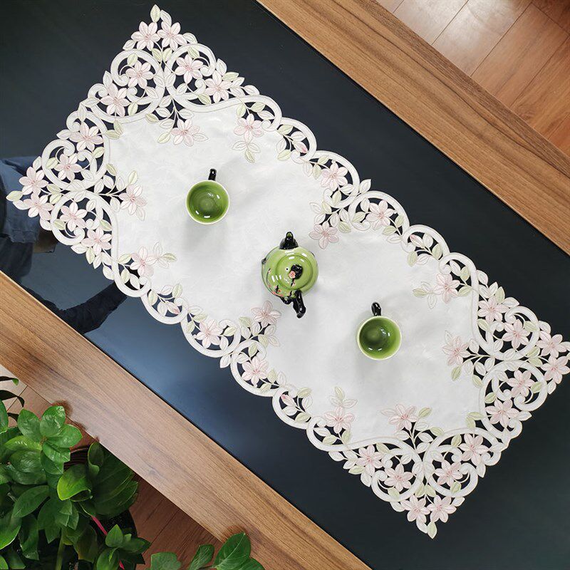 中式欧式布艺绣花百合长方装饰桌布桌旗桌垫镂空盖巾国潮茶几旗