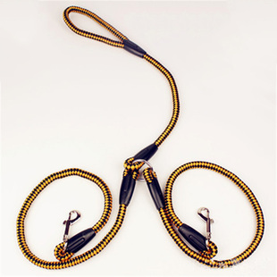 两只狗双头一拖二牵引绳双狗链遛狗狗二牵两条宠物多狗防缠绕泰迪