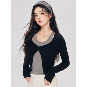 尔给初秋长袖假两件上衣女撞色拼接时尚显瘦短款百搭女士修身T恤