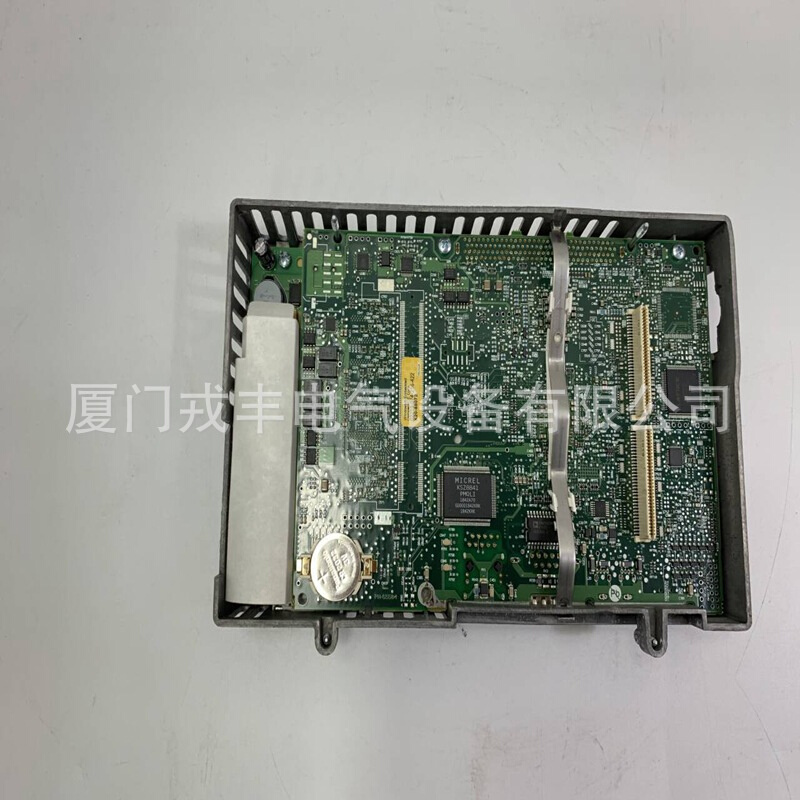 20G11RD8P0AA0NNNNN      A-B     工控模块，快速发货