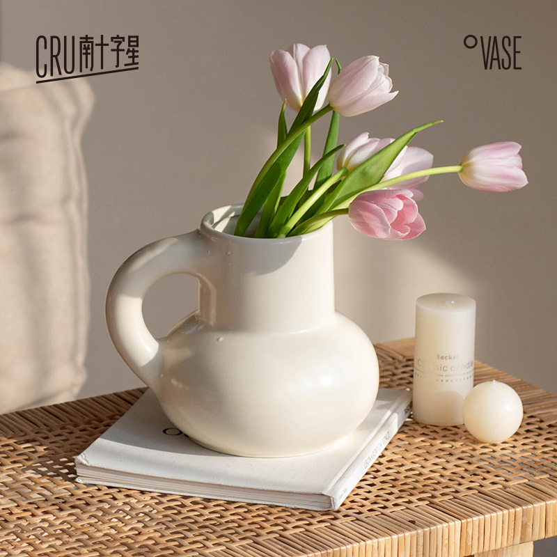法式陶瓷花瓶客厅摆件插花郁金香高级感提手花器复古奶油风装饰品