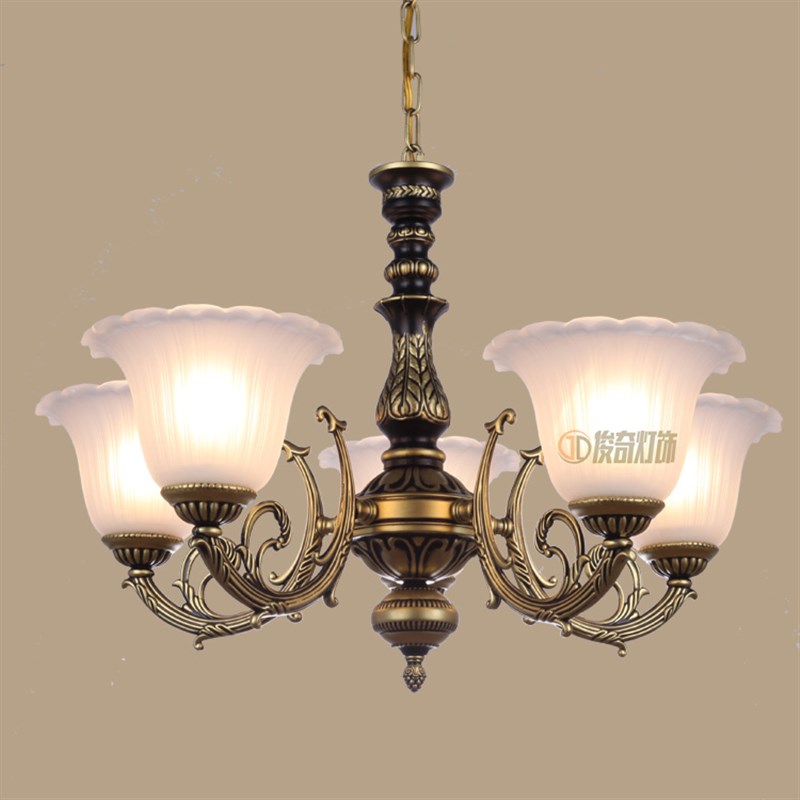 欧式古铜色复古五头铁艺客厅吊灯具 田园仿古餐厅三头店铺吊灯饰