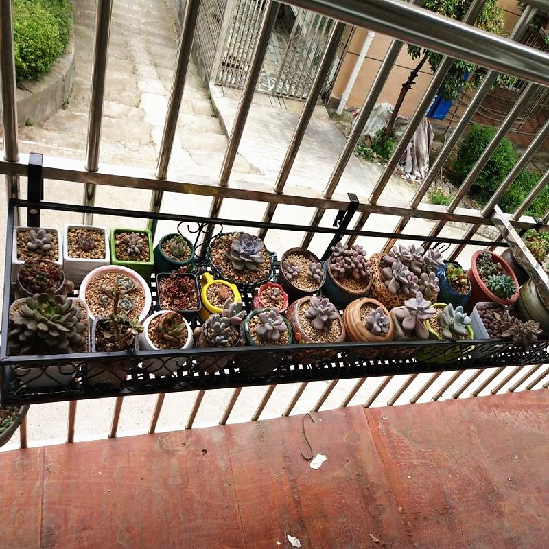 欧式防盗窗悬挂花架阳台挂式防护网护栏铁艺多肉绿萝花盆架