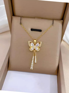 轻奢钛钢满钻蝴蝶镶锆项链
