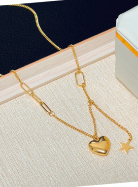 新款气质轻奢钛钢爱心项链