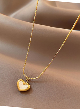 2025新款金色爱心钛钢锁骨链