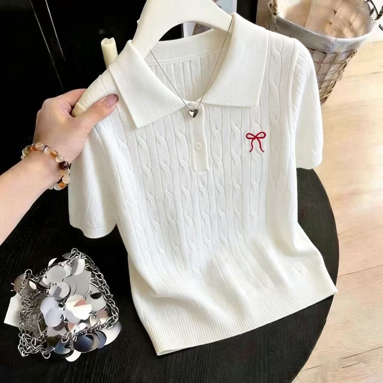 夏季Polo领蝴蝶结刺绣针织短袖图片
