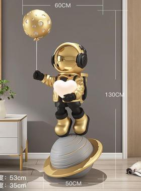 太空人大摆件宇航员客厅装饰品落地灯电视柜旁轻奢大气乔迁礼物