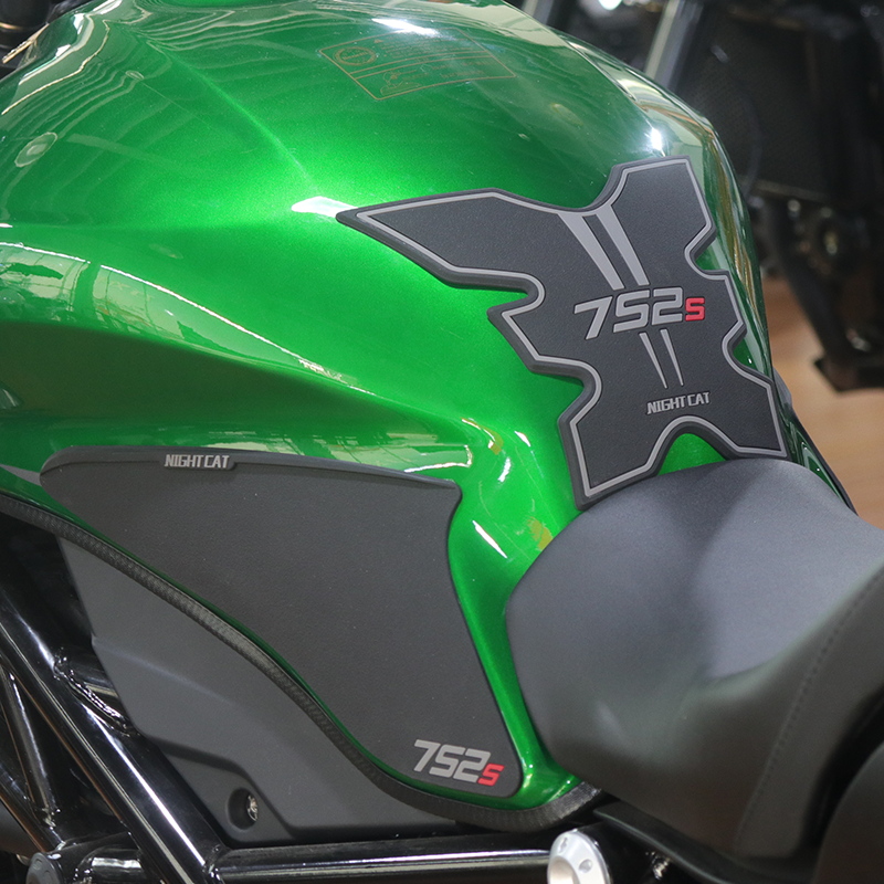 适用于贝纳利752改装油箱贴鱼骨贴防滑贴侧贴752车身装饰车贴