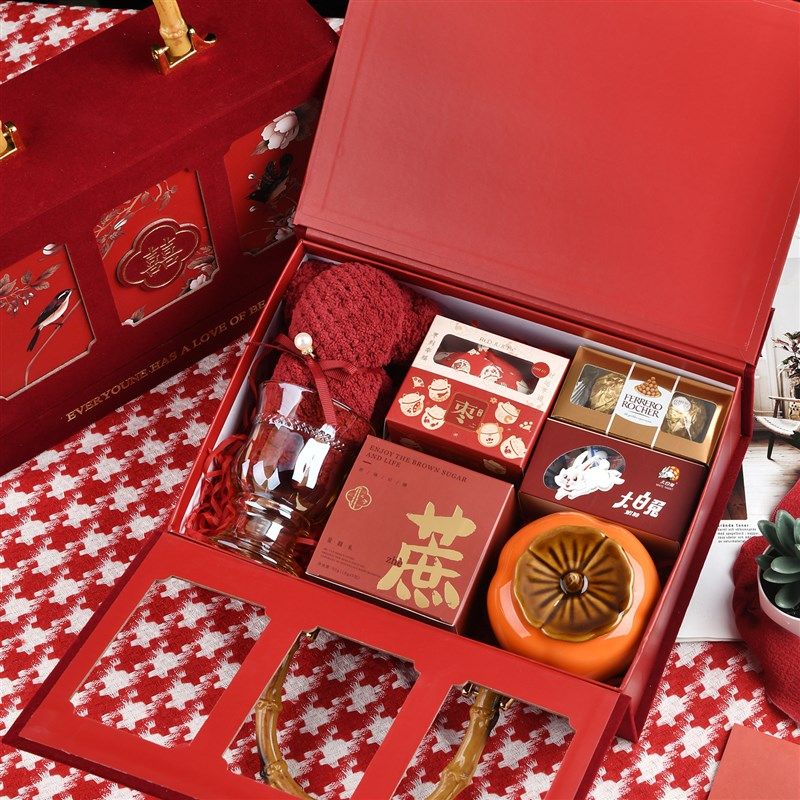 伴手礼结婚喜糖成品礼盒含糖中式小众高级订婚礼专用宾客实用回礼