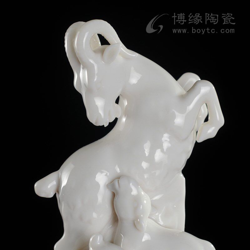 十二生肖(羊)德化白瓷动物雕塑中国印个人印章本命年书房摆件