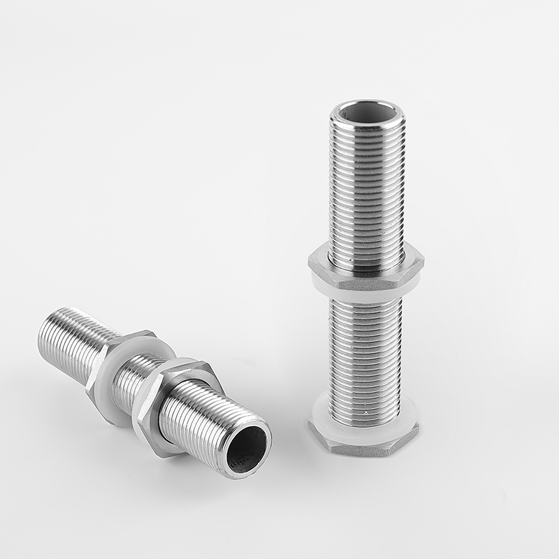 304不锈钢通丝水箱穿板连接水桶接头鱼缸水塔全螺纹进水加长夹板