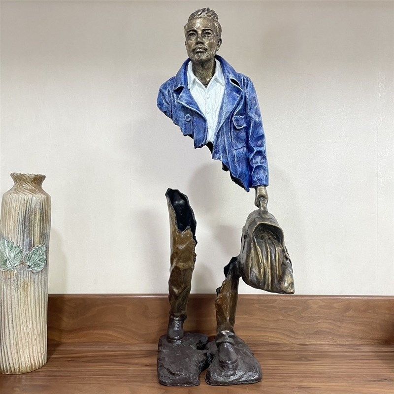 铜雕塑旅行者铜像隐形人抽象摆件家居装饰品创意礼品客厅玄关书房,家居饰品,桌面摆件,淘宝优惠券,粉丝福利购,淘宝优惠卷