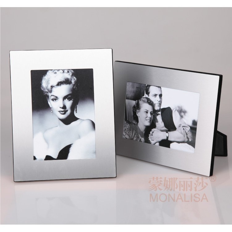 汽车礼品7寸摆台铝合金相框可雕刻logo铝制金属MDF相架商务风创意