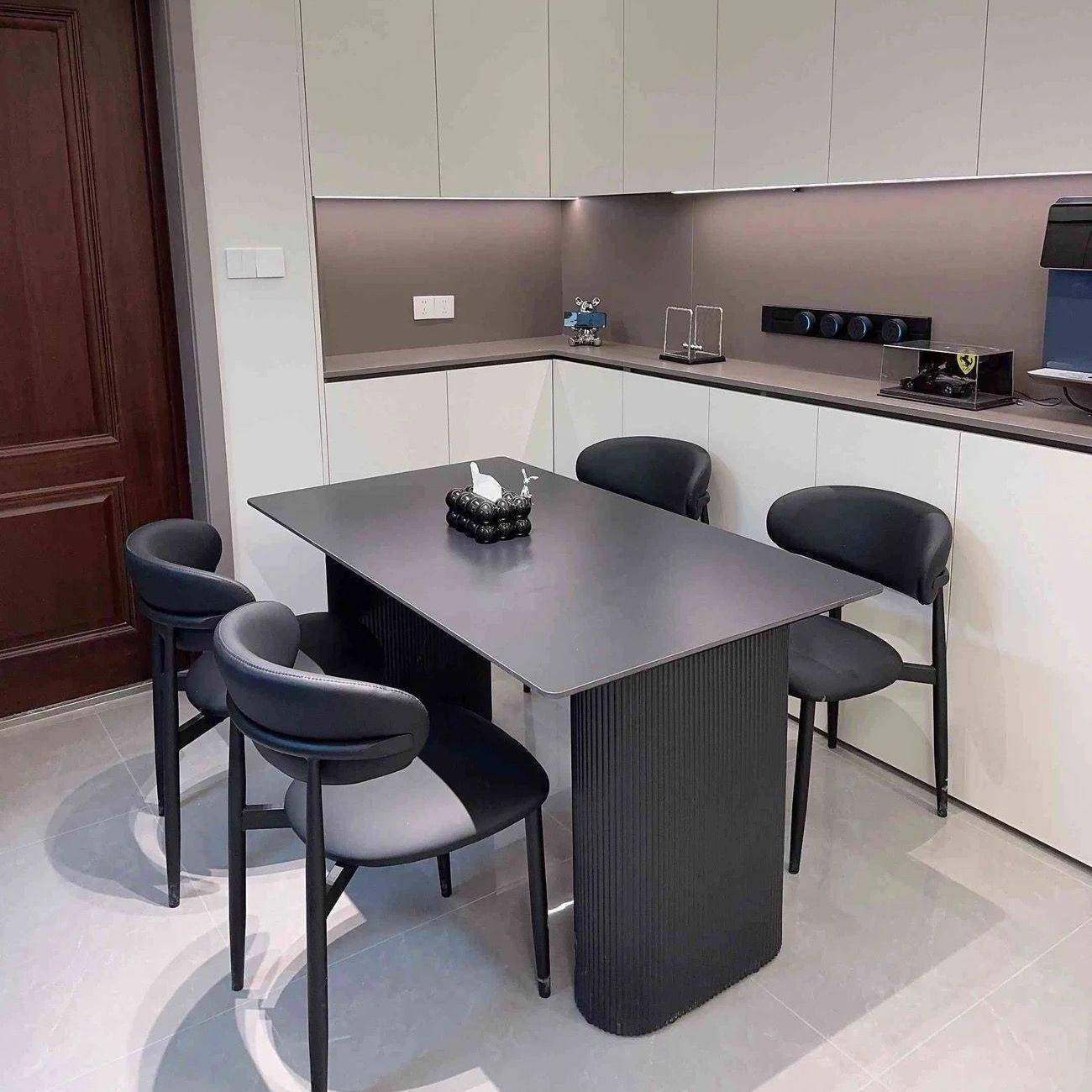 高档黑饭岩板餐桌白式色家用餐椅组通用合高级小户型纯意长方形桌,住宅家具,岩板餐桌,淘宝优惠券,粉丝福利购,淘宝优惠卷