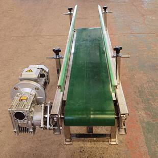 皮带输送机直线移动式车间传送带纯净水桶装车带护栏皮带输送机