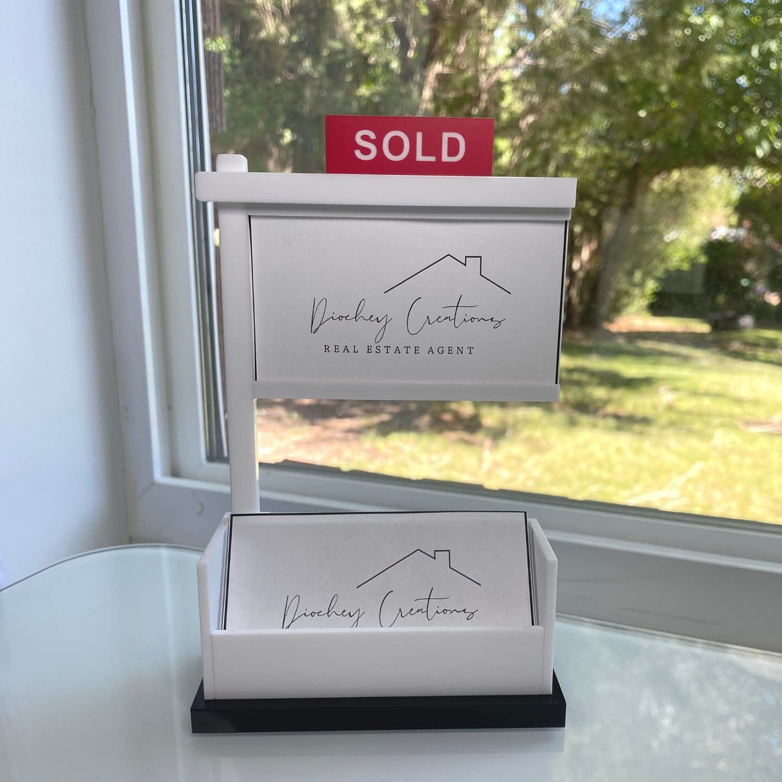 Real Estate Business Card Display 销售名片夹名片盒名片展示架