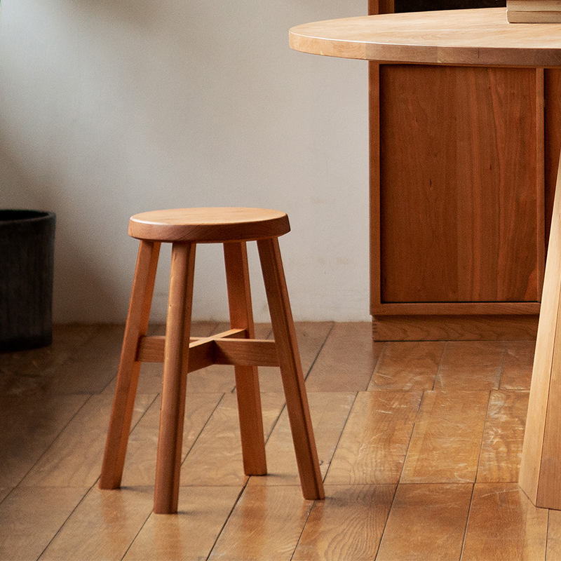 MUMO木墨 厚 实木可堆叠放置樱桃木饭厅板凳家用