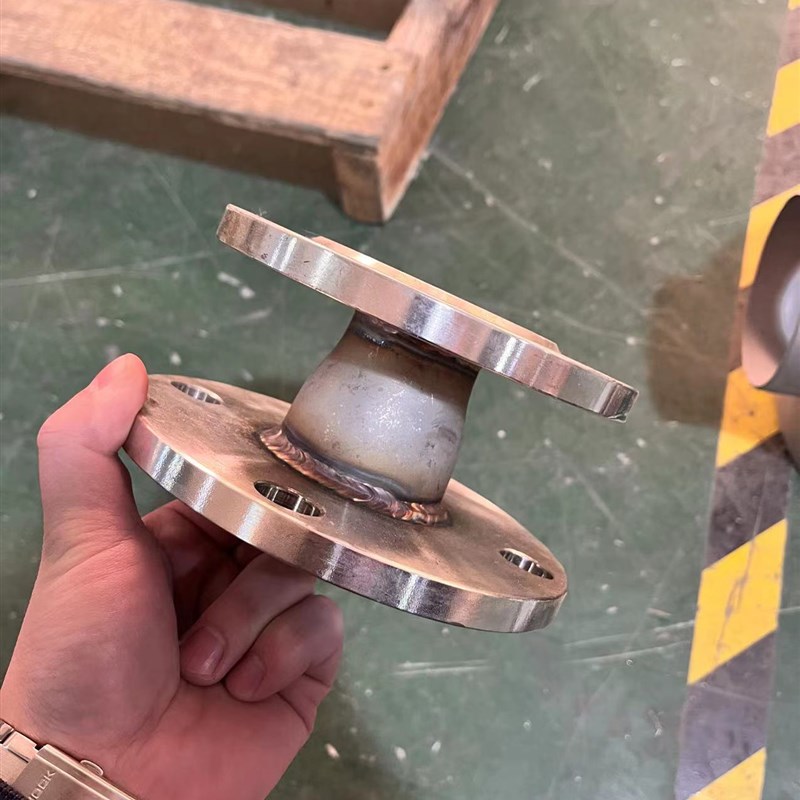 0不锈钢异径法兰大小头同心变径法兰大小头焊接大小头  100