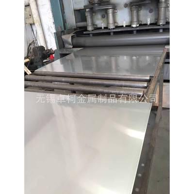供应镜面不锈钢拉丝精磨8k板磨砂无缝精密不锈钢304镜面板