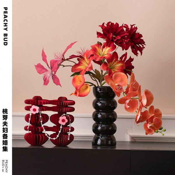 桃芽夫妇婚房布置中古螺纹花瓶客厅卧室摆件花束装饰现代简约玄关,节庆用品/礼品,婚房装扮用品,淘宝优惠券,粉丝福利购,淘宝优惠卷