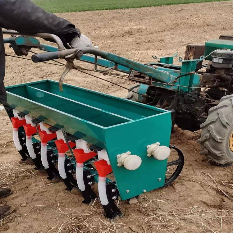 播种机手扶拖拉机带厂家直销量大优惠小型播种机可播小麦大豆