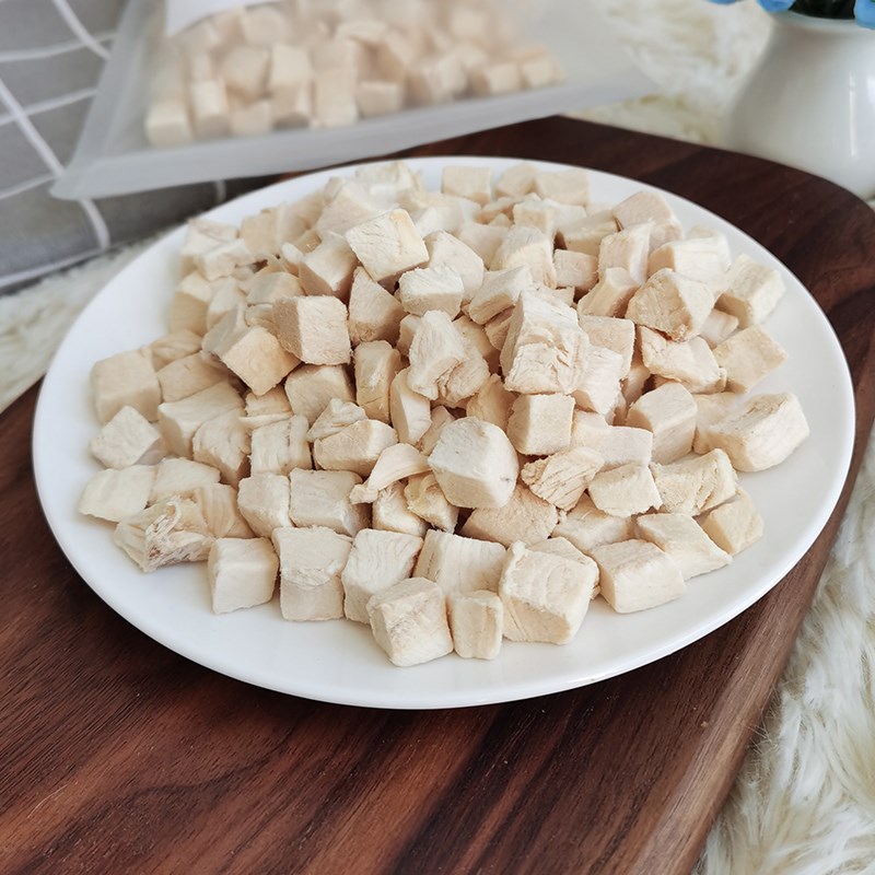 冻干鸡肉粒鸡胸肉宠物猫咪零食狗狗小肉干500g桶装营养条猫粮用品