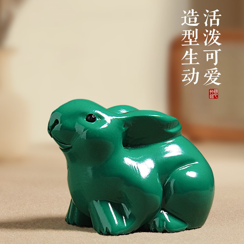绿色桃木兔子摆件木雕刻实木质制大小号一对可爱客厅桌面工艺品