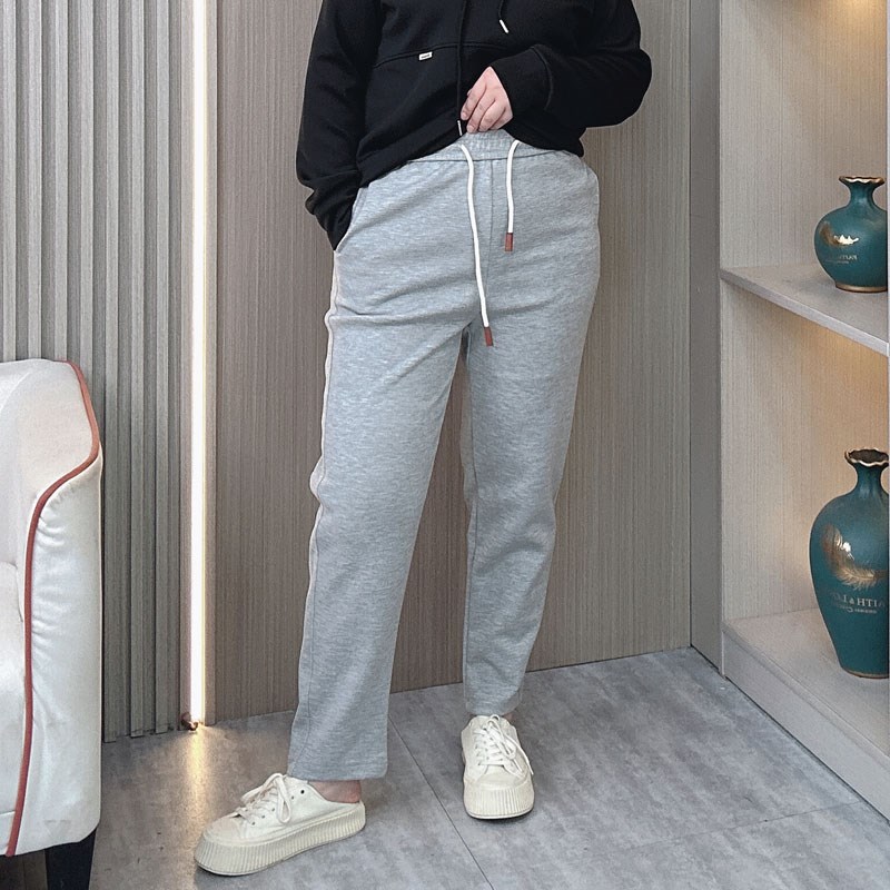 春装大码卫裤女2024新款胖mm松紧腰抽绳百搭宽松显瘦哈伦休闲裤子