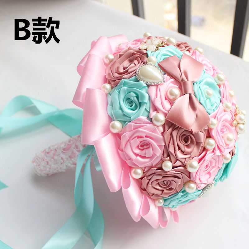 包邮珍珠水钻手工新娘手捧花定制婚庆缎带玫瑰花伴娘韩式成品捧花