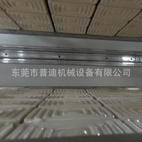 动全自正负压成型裁切堆服叠一体吸塑型机UCL 口液内成托吸塑机