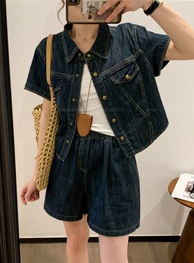 爱情魔鬼鱼 深蓝色牛仔两件套女2024年夏季新款短袖上衣+短裤套装