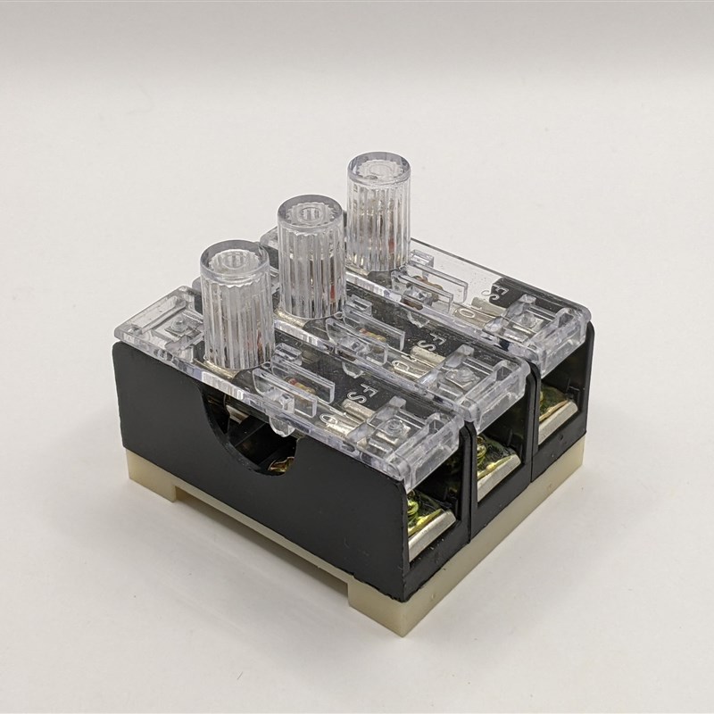 FS-103 三联玻璃保险丝底座6*30mm内置10A保险丝管 熔断器