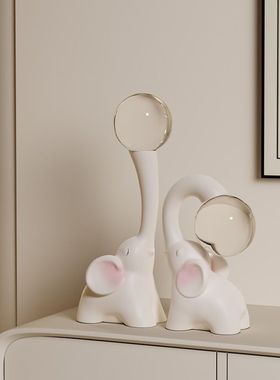 大象摆件招财象水晶球电视酒柜玄关客厅装饰轻奢高档乔迁圣诞礼物