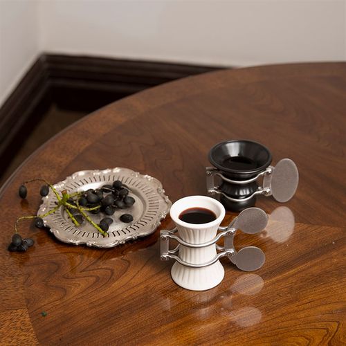 CR3304陶瓷清酒杯不锈钢把手设计款礼物礼盒 白色